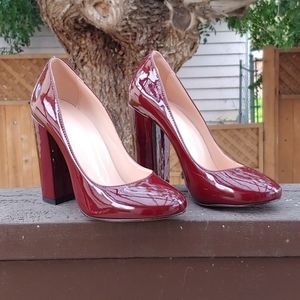 NWOT: Burgundy rounded toe patent leather pumps